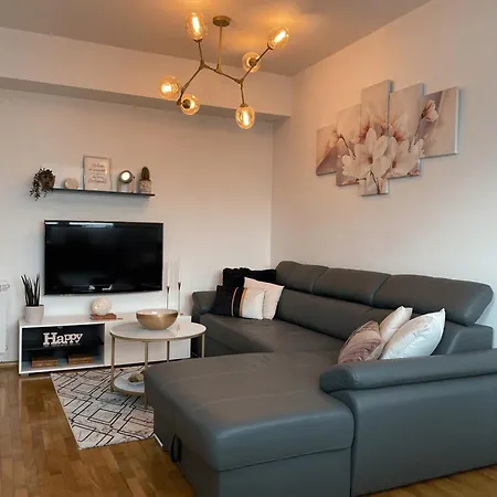 Center Serviced Apartament